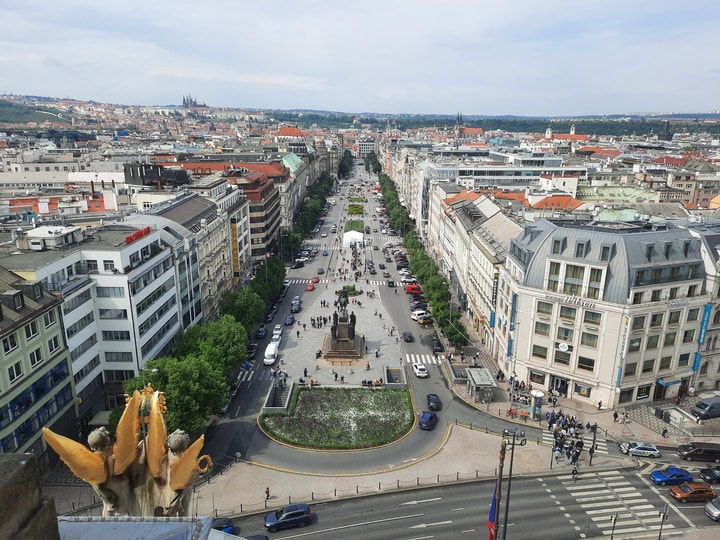 Plac Wacława - widok z kopuły Muzeum Narodowego.
